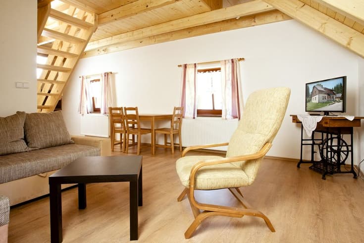 Apartament dwupoziomowy  - Noclegi U jezera Laka