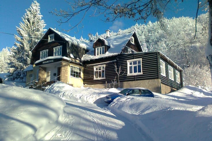 Chata Harmonie Bedřichov in the winter