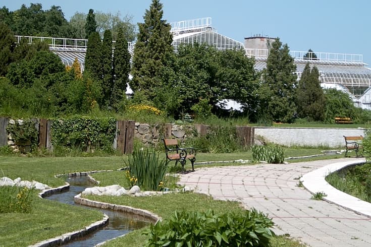 Botanická záhrada Univerzity P. J. Šafárika