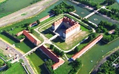 Holíč 3