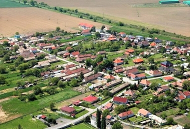 Čakajovce 1