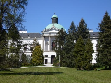Topoľčianky 1