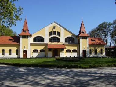 Topoľčianky 2