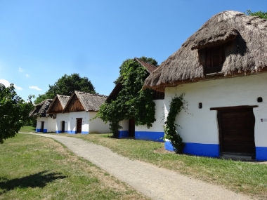 Tvarožná Lhota 2