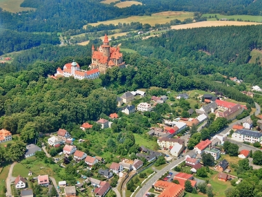 Bouzov 1