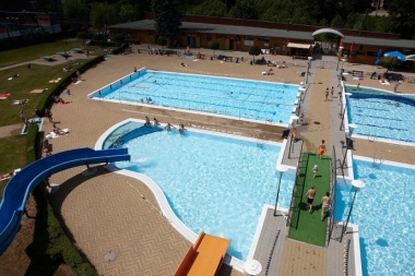 Červený Kostelec 2
