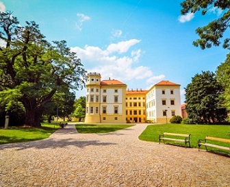 Strážnice 2