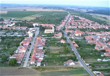 Tvrdonice 1