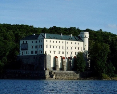 Kozárovice 2