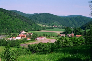 Ujčov 1