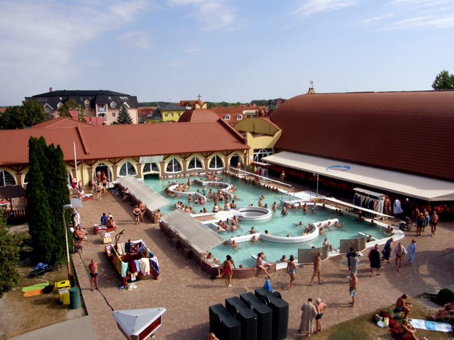 Ubytovanie s polpenziou Veľký Meder 1