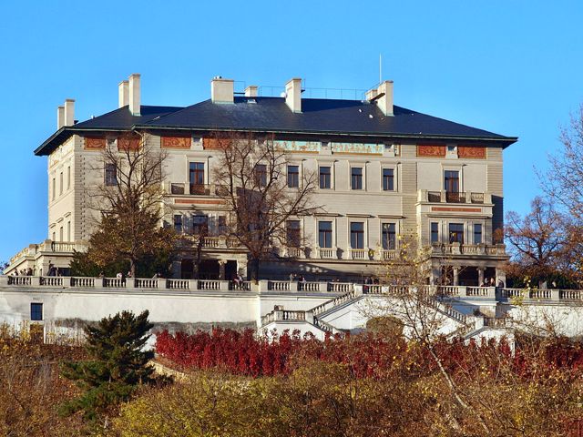 Hotely v Praze na Smíchově 1