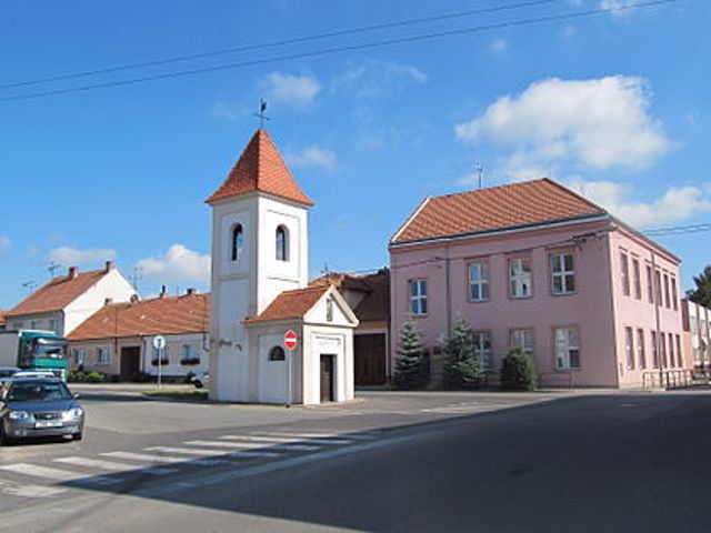 Kostice (okres Břeclav) 2