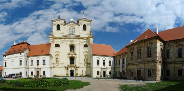 Blučina 3
