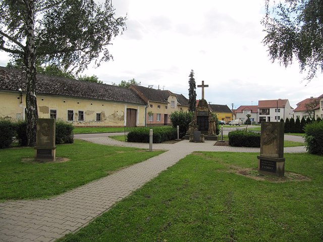 Kněžpole 2
