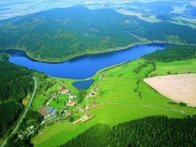Leskovec nad Moravicí 1