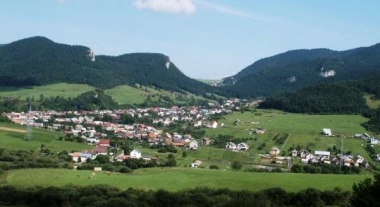 Komjatná 1
