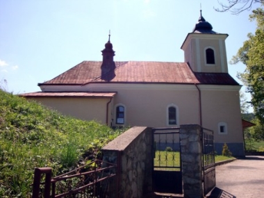 Komjatná 2