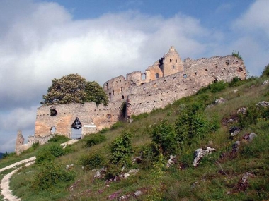 Topoľčany 2