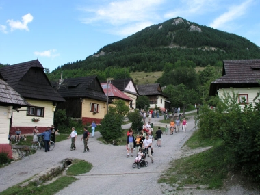 Vlkolínec 1
