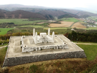 Košariská 3